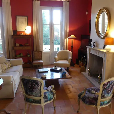 La Safran Villa